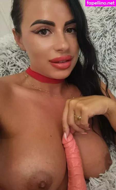 Xthisistara OnlyFans Thumbnail #WYwn5KpnKY