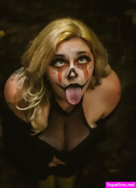 Xtinachaosfree OnlyFans Thumbnail #X6usvbFLjA