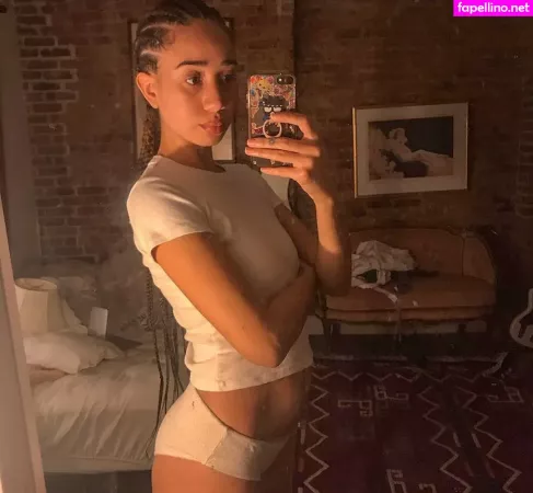 Xulanichristine OnlyFans Thumbnail #9hYaZzD28n