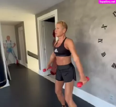 Xuxa Meneghel OnlyFans Thumbnail #ghkvwwgLJo