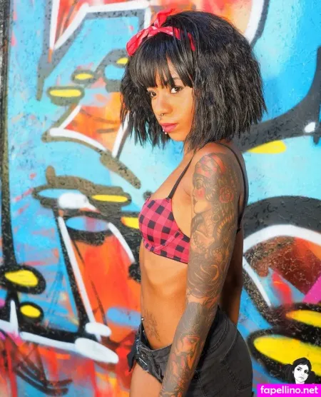 Xuxa Main Profile Photo