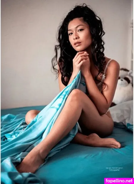 Xveepi OnlyFans Thumbnail #y9BQJhPUtX