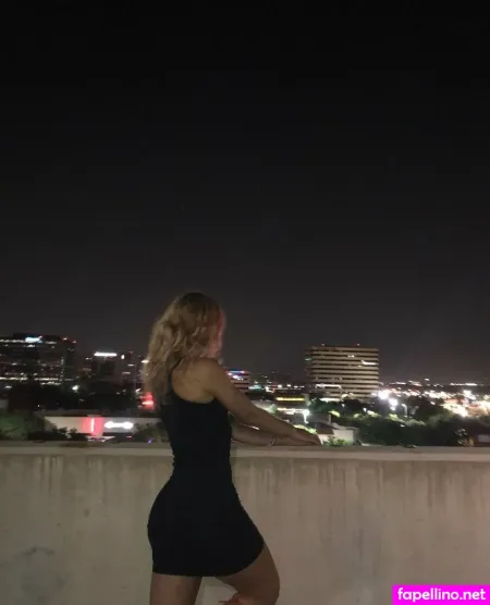 Xvioletmoore OnlyFans Thumbnail #TWoOUpSSg1