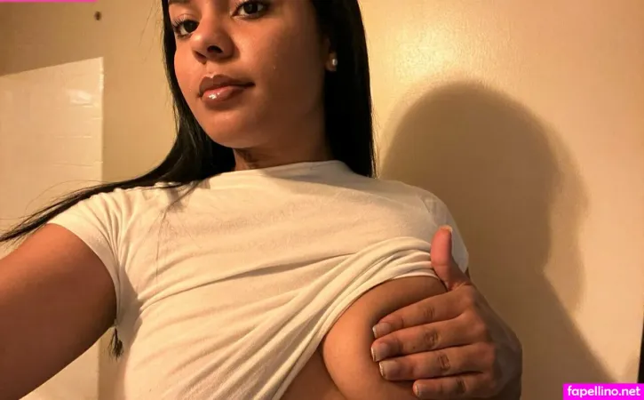 Xvxandrea OnlyFans Thumbnail #dVneNv2Aor