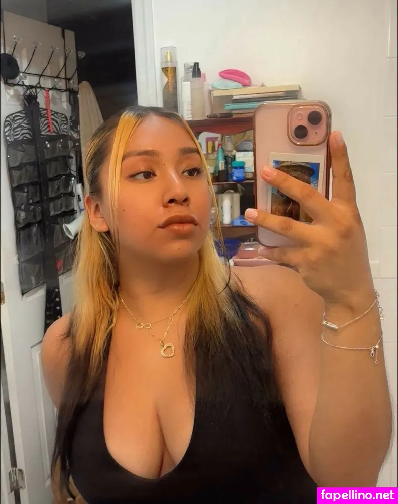 xvxlyn_ Nude Leaked OnlyFans Photo #kJGV4ODfvH