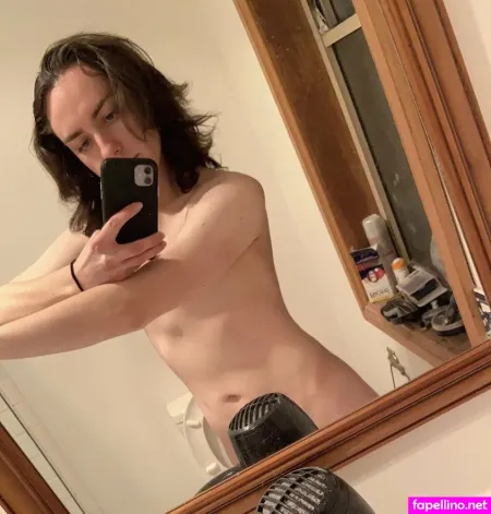 Xwhitewrenx OnlyFans Thumbnail #NGjlSAiEUI