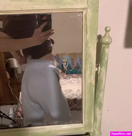 Xwhitewrenx OnlyFans Thumbnail #SVGMCBS0Ce