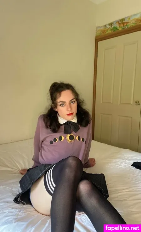 Xwhitewrenx OnlyFans Thumbnail #aUZjVXMYym