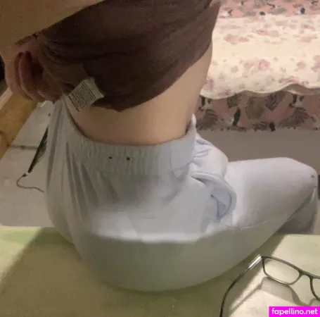 Xwhitewrenx OnlyFans Thumbnail #hWnFrumCMj
