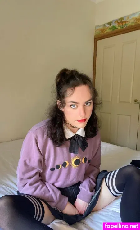 Xwhitewrenx OnlyFans Thumbnail #lAhaefDnH4