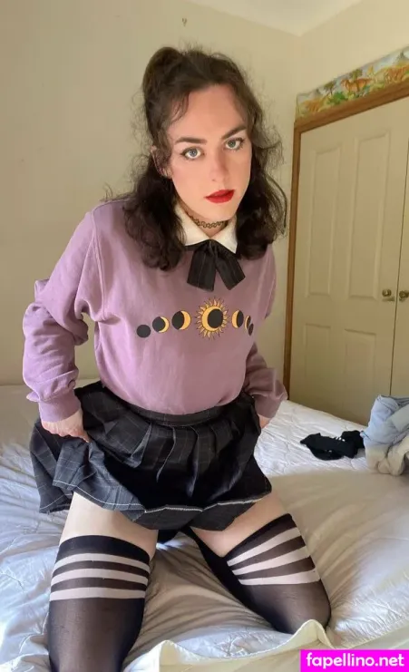 Xwhitewrenx OnlyFans Thumbnail #qIiuJ5rr8b