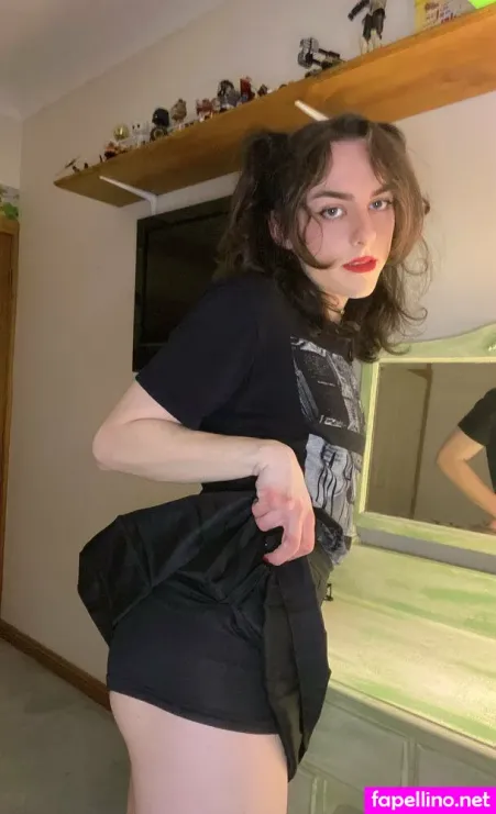 Xwhitewrenx OnlyFans Thumbnail #xdquy3VFK9
