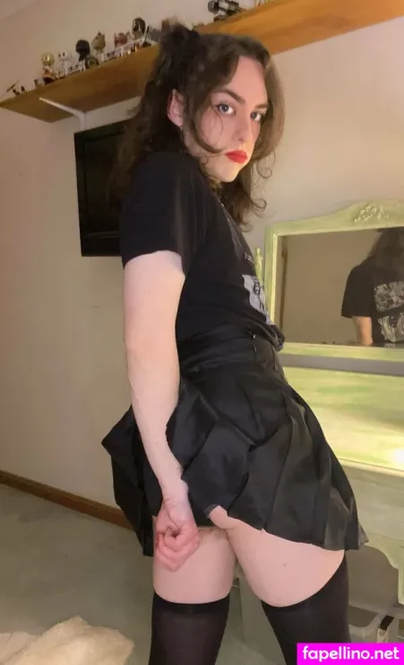 Xwhitewrenx Main Profile Photo