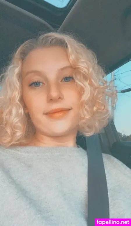 Xxblueeyedkittyvipxx OnlyFans Thumbnail #3ckusYp7Ow