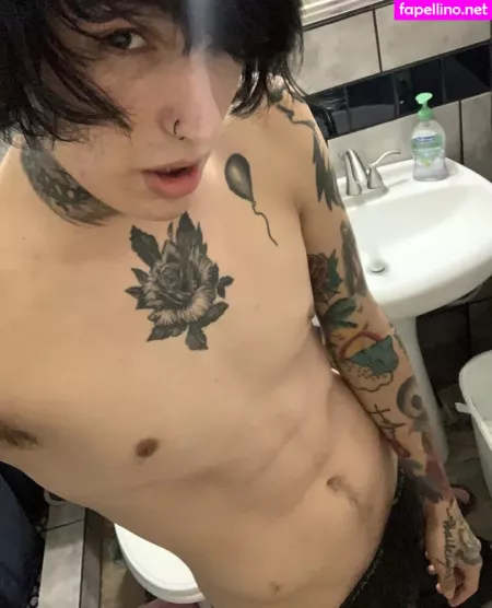 Xxchrissdecemberxx OnlyFans Thumbnail #oApEzkNnDM