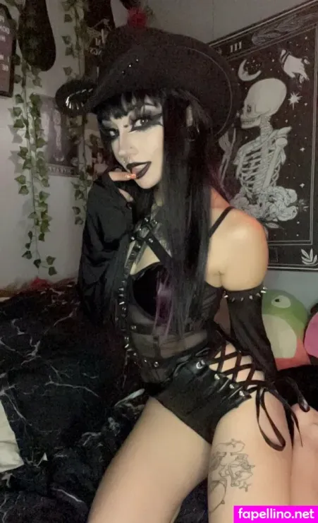 Xxgothdollyxx OnlyFans Thumbnail #jiEsPKKL47