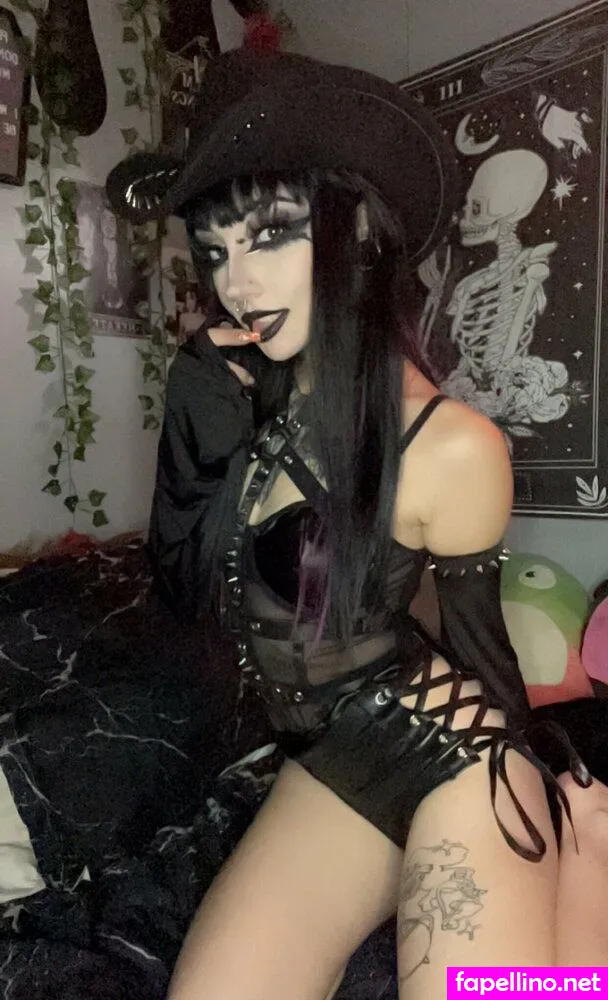 xxgothdollyxx Nude Leaked OnlyFans Photo #jiEsPKKL47