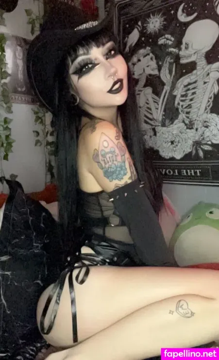 Xxgothdollyxx OnlyFans Thumbnail #r52c1ZDYdn