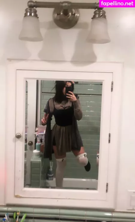 Xxkawaiinerdxx OnlyFans Thumbnail #4v1EoErHds