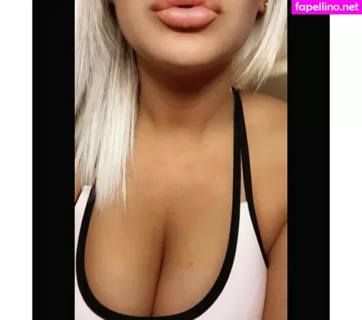Xxkinkykandixx OnlyFans Thumbnail #MBtWYvKN0K