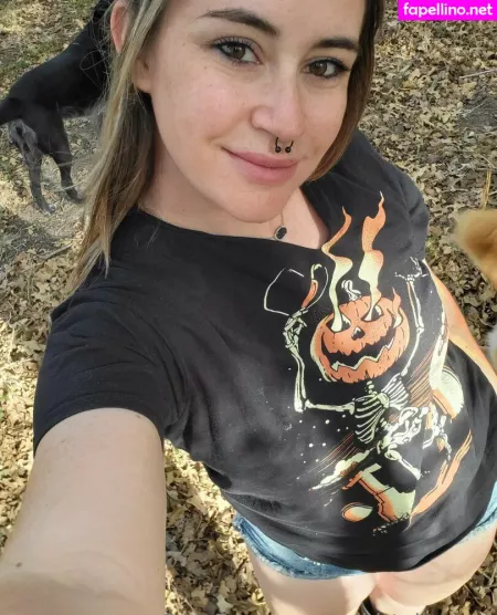 Xxkittylicksxx OnlyFans Thumbnail #GpglzrJjm9