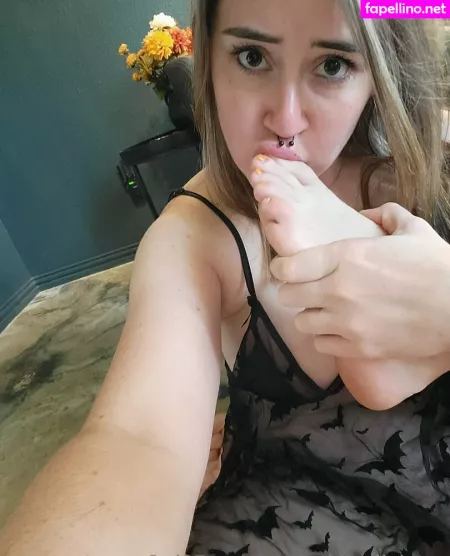 Xxkittylicksxx OnlyFans Thumbnail #GwB4itW5ML