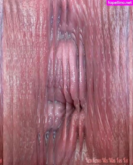 Xxlbbw OnlyFans Thumbnail #rKYzxFLxeL