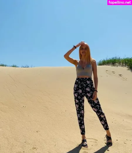 Xxlika OnlyFans Thumbnail #4zklKJ7vb2