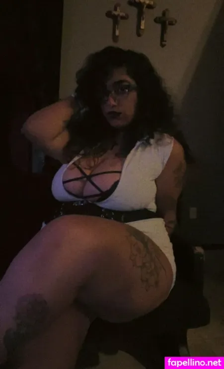 Xxqueenxxx OnlyFans Thumbnail #1UErS1wn9P