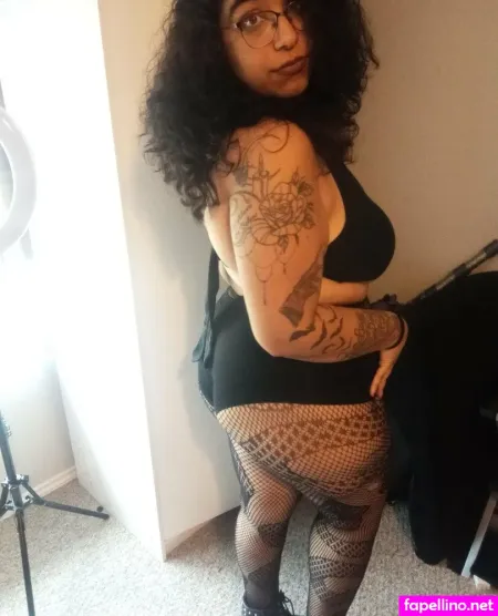 Xxqueenxxx OnlyFans Thumbnail #7yVbsXIyb8