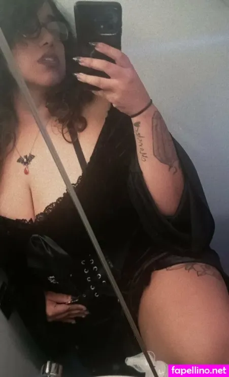Xxqueenxxx OnlyFans Thumbnail #8ZwBPZ71wT