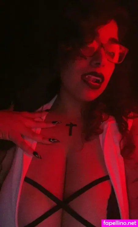 Xxqueenxxx OnlyFans Thumbnail #eRzJPj5tQW