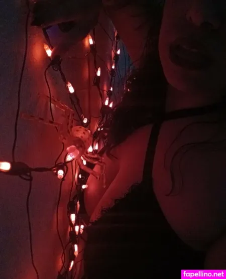 Xxqueenxxx OnlyFans Thumbnail #mu44I0T26r