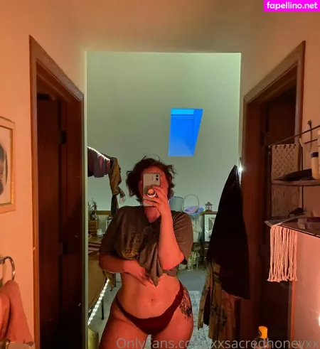 Xxsacredhoneyxx OnlyFans Thumbnail #9lNJLsQa1F