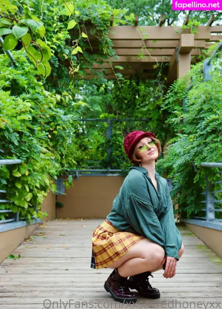 Xxsacredhoneyxx OnlyFans Thumbnail #MFw5GGd67w