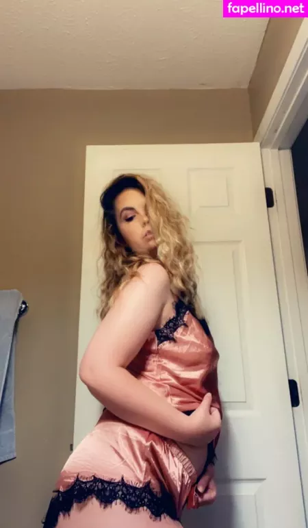 Xxsarahtease OnlyFans Thumbnail #1dqdd2Mues