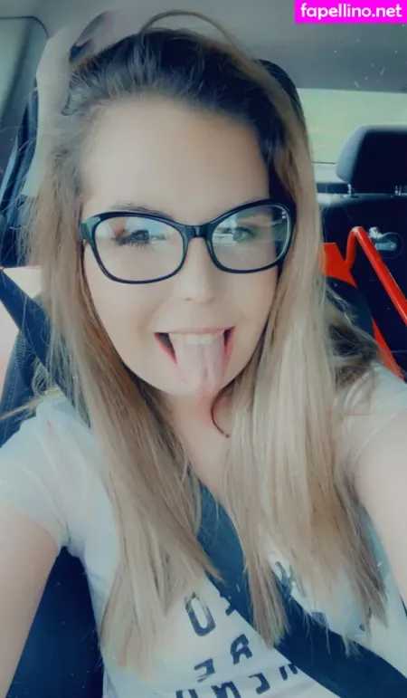 Xxsarahtease OnlyFans Thumbnail #uP4TXTRVIN