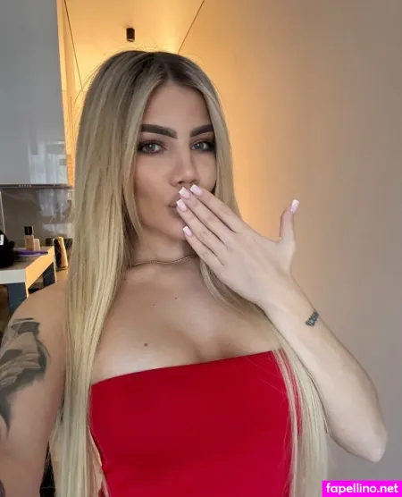 Xxvictoria Xx OnlyFans Thumbnail #31bc2bn1uY