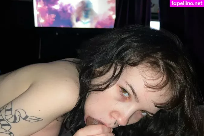 Xxvioletaddamsxx OnlyFans Thumbnail #5aWznwFa4o