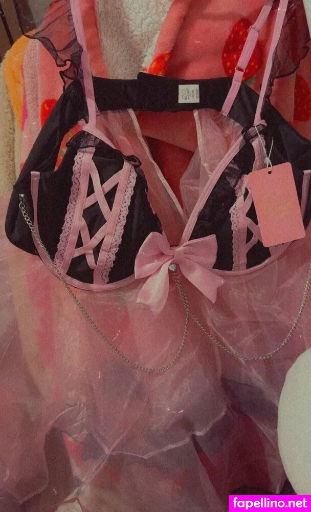 xxwetpawzzx Nude Leaked OnlyFans Photo #9BAMaEkoeG