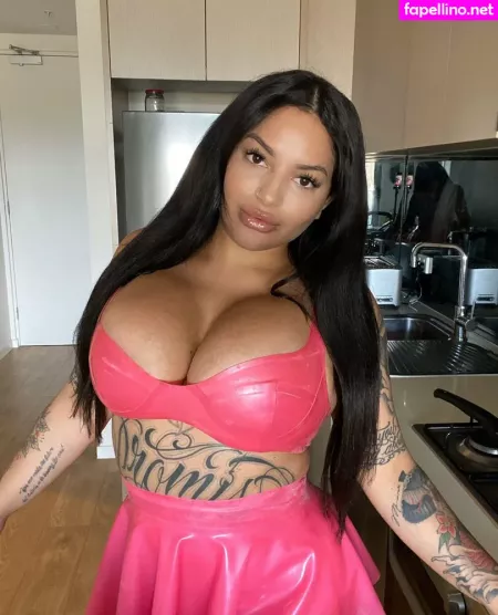 Xxxarabella OnlyFans Thumbnail #3GLFATjosl