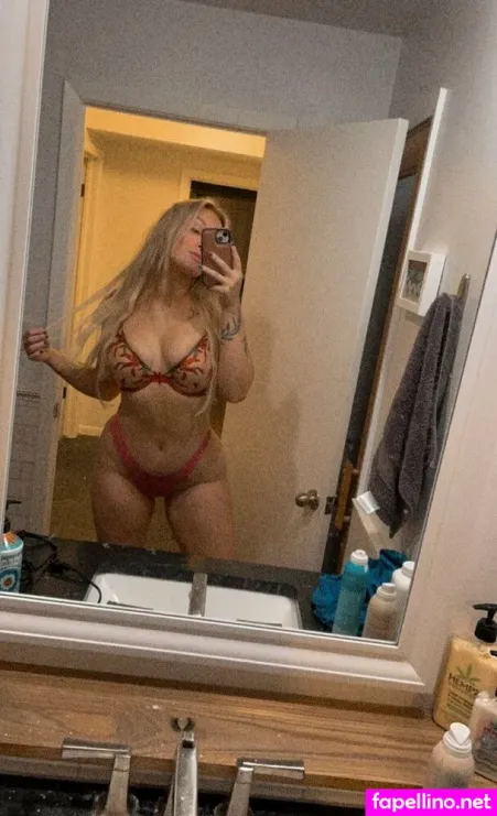 Xxxbustybarbie OnlyFans Thumbnail #ovxH8vEo0i