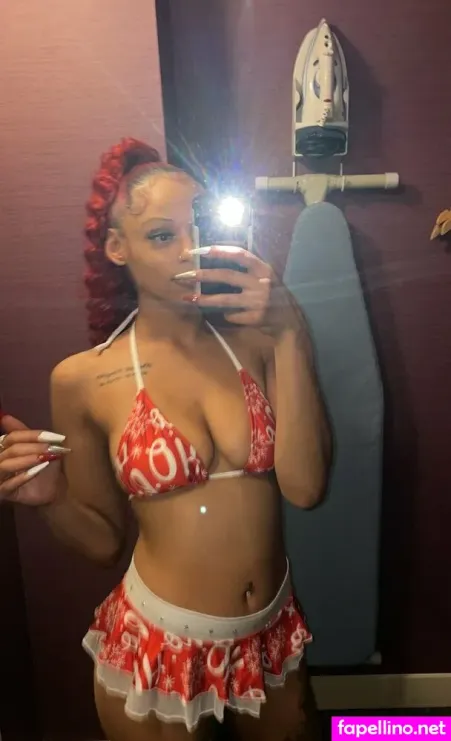 Xxxelmarie OnlyFans Thumbnail #lYxqW6aaTF