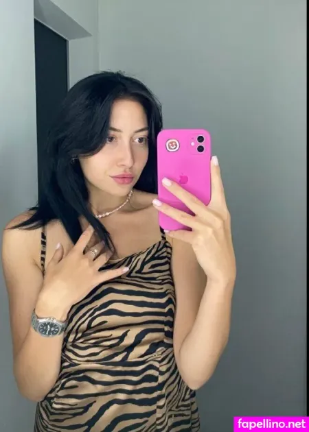 Xxxena X OnlyFans Thumbnail #wvRrZlQKUD