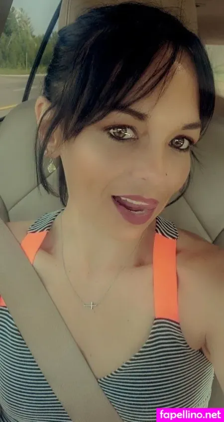 Xxxkiraxxx OnlyFans Thumbnail #5w7lyvJRdw