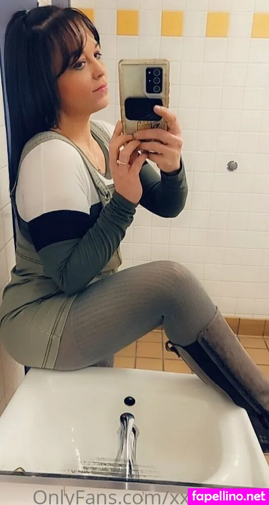 xxkiraxx24, xxxkiraxxx Nude Leaked OnlyFans Photo #POJC0UI5n5