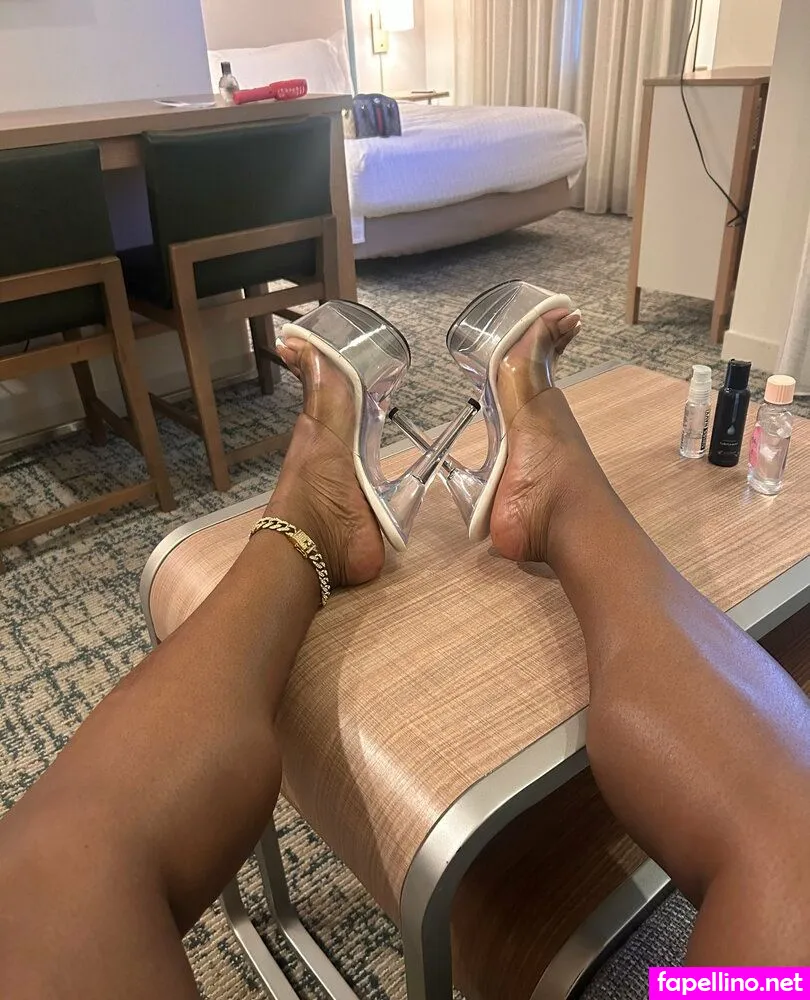 xxquisitesoles.99, xxxquisitesoles Nude Leaked OnlyFans Photo #JgJVcOGseq