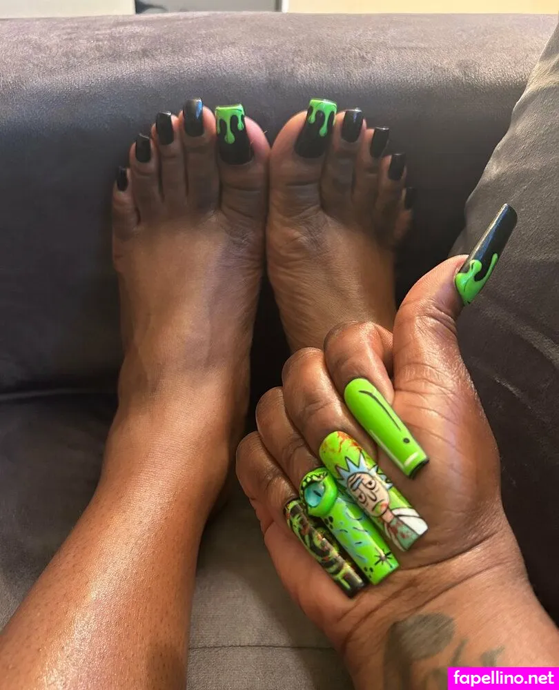 xxquisitesoles.99, xxxquisitesoles Nude Leaked OnlyFans Photo #kFyB6jMNQ1