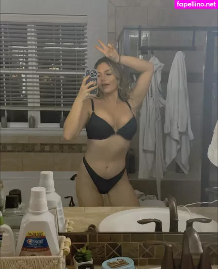 Xxxvanessaxxx OnlyFans Thumbnail #sZfevM5Yu0
