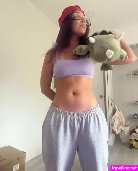 Xxxvioletgems OnlyFans Thumbnail #CrlmE7Gchz